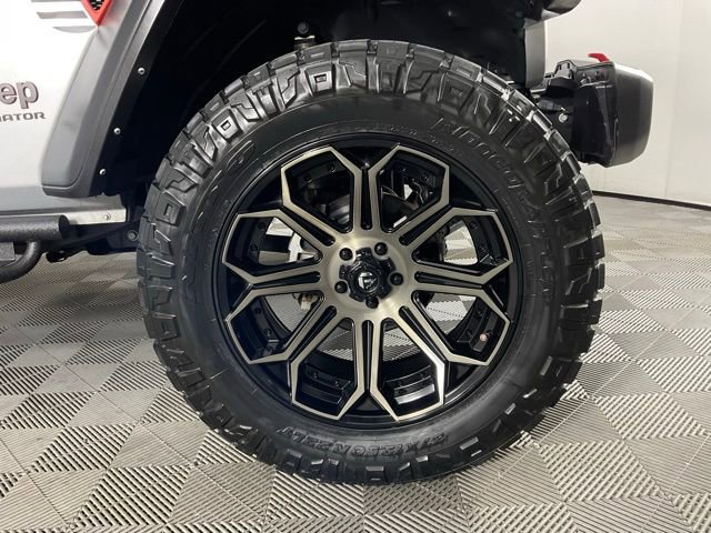 Used 2022 Jeep Gladiator Rubicon w/ Trailer Tow Package image 10
