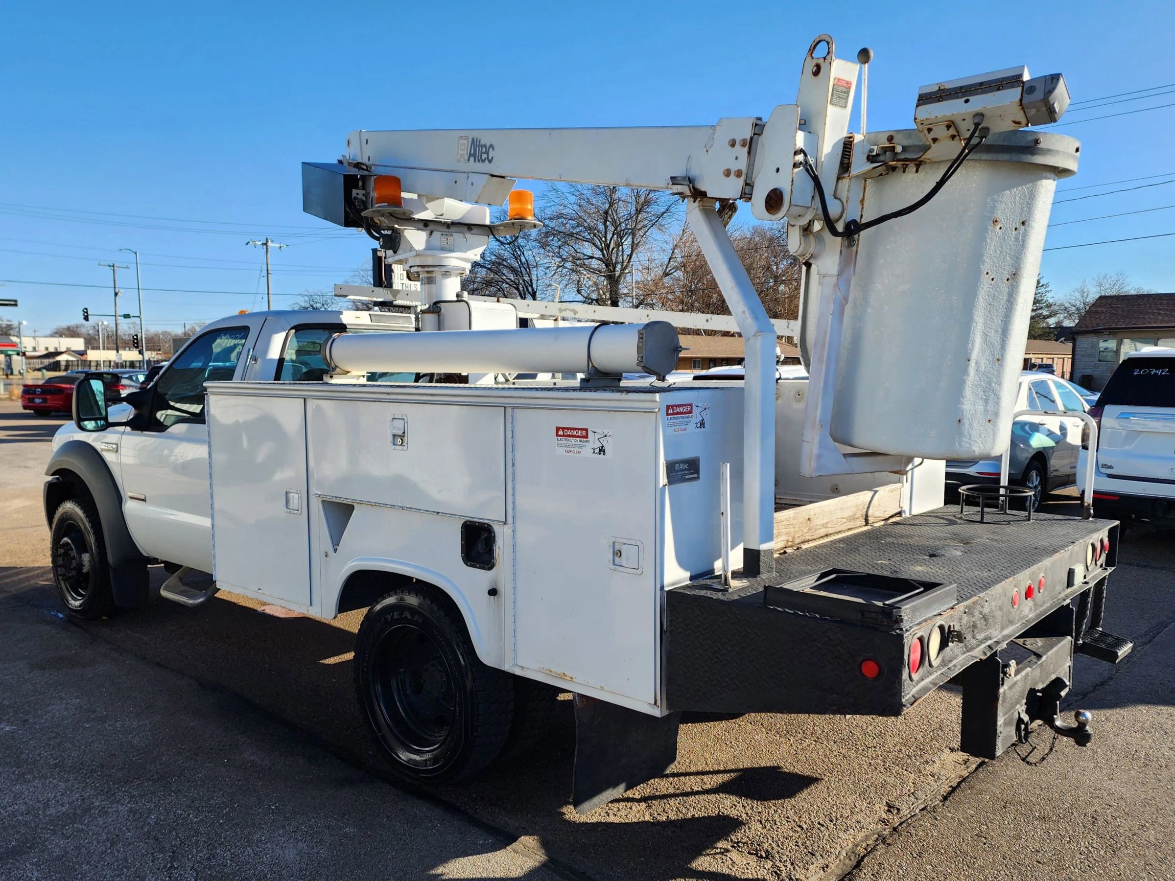 Used 2005 Ford F450 XL RWD image 5