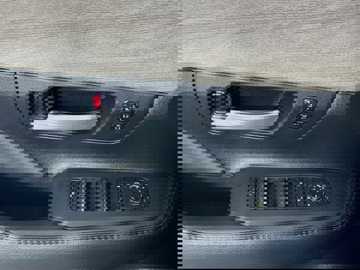 Used 2024 Toyota Grand Highlander XLE image 22