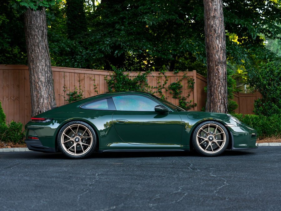 Used 2022 Porsche 911 GT3 RWD image 5