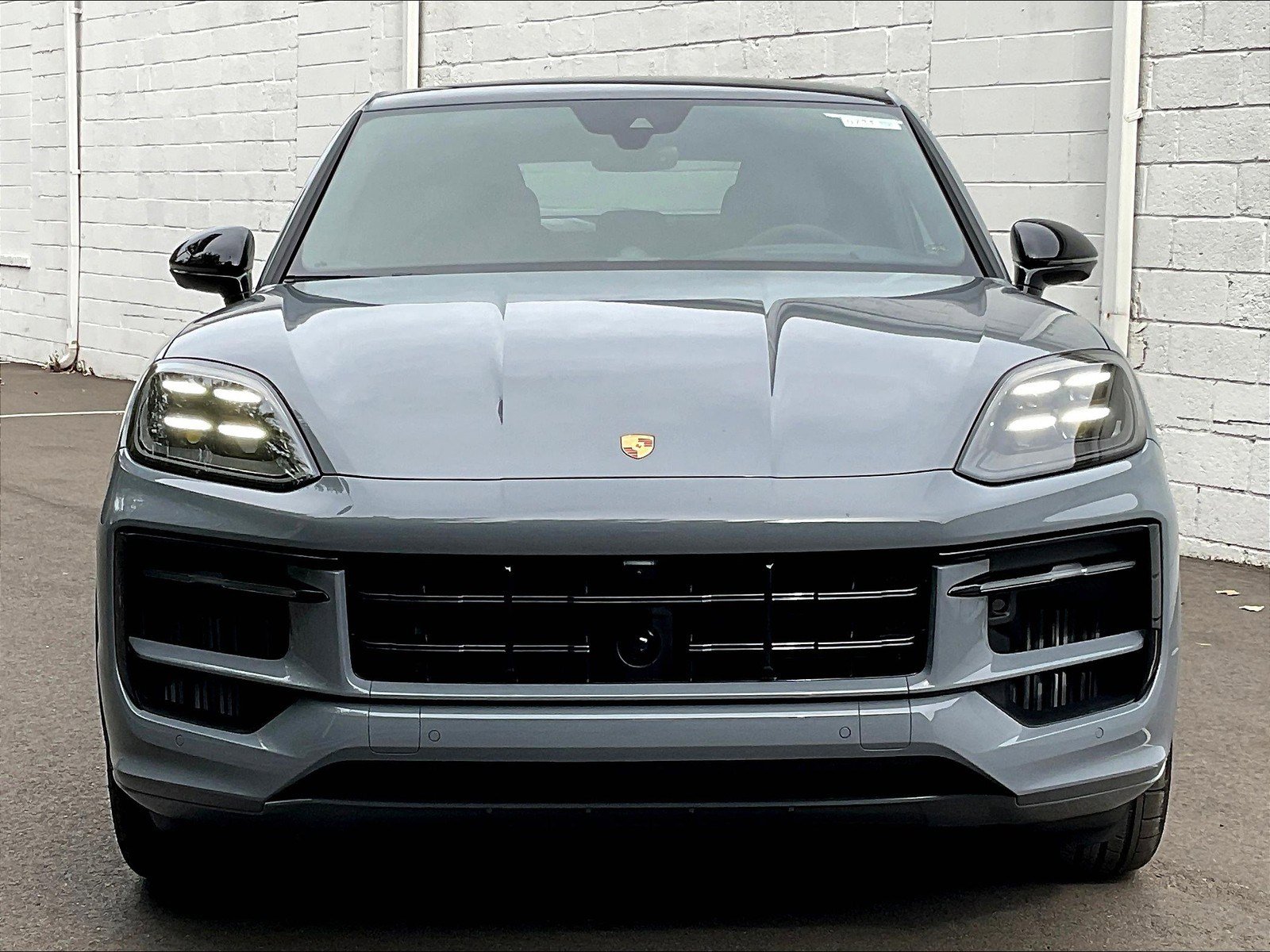 New 2026 Porsche Cayenne GTS image 22