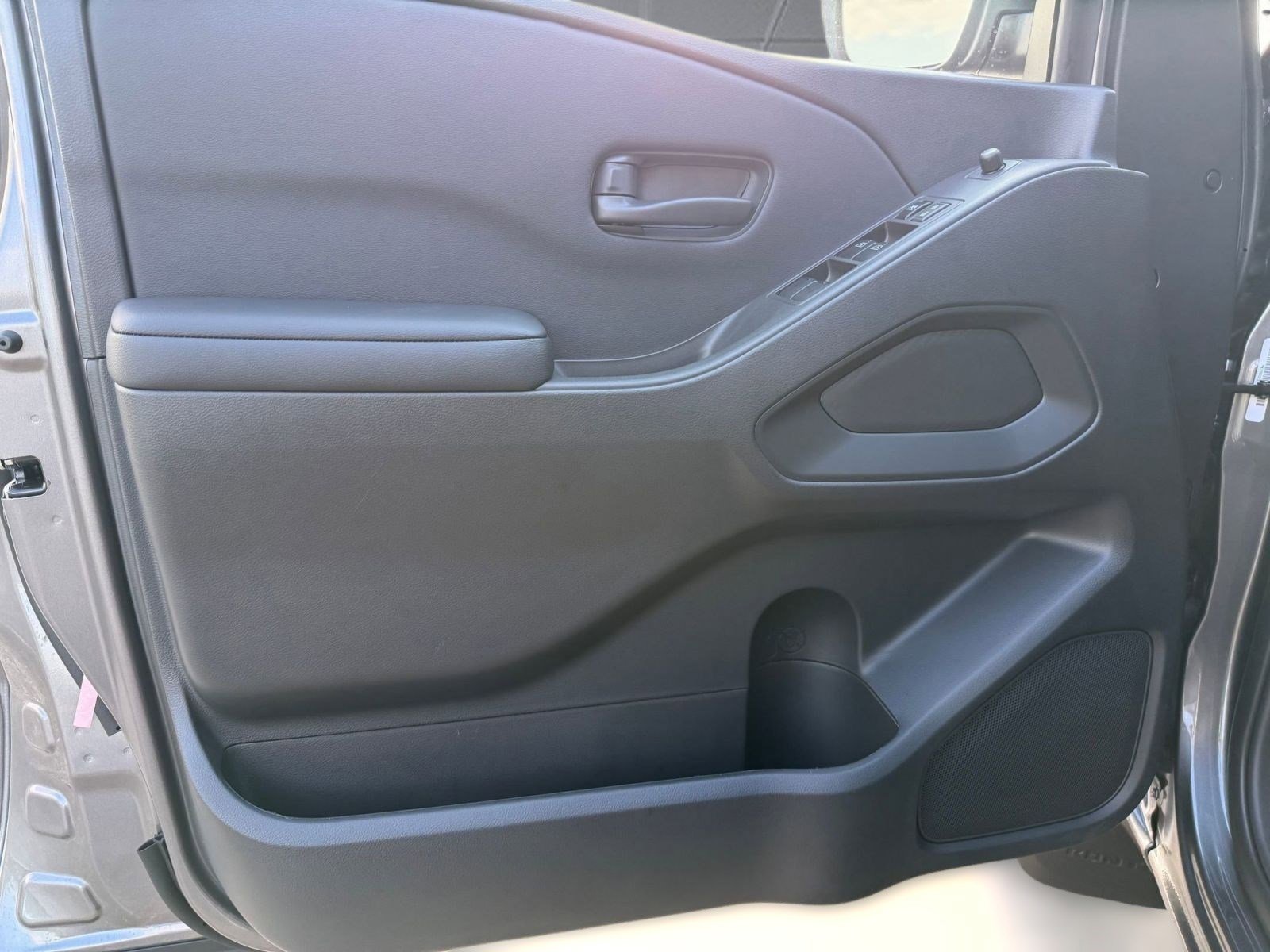 New 2026 Nissan Frontier SV w/ All-Weather Content Package image 23