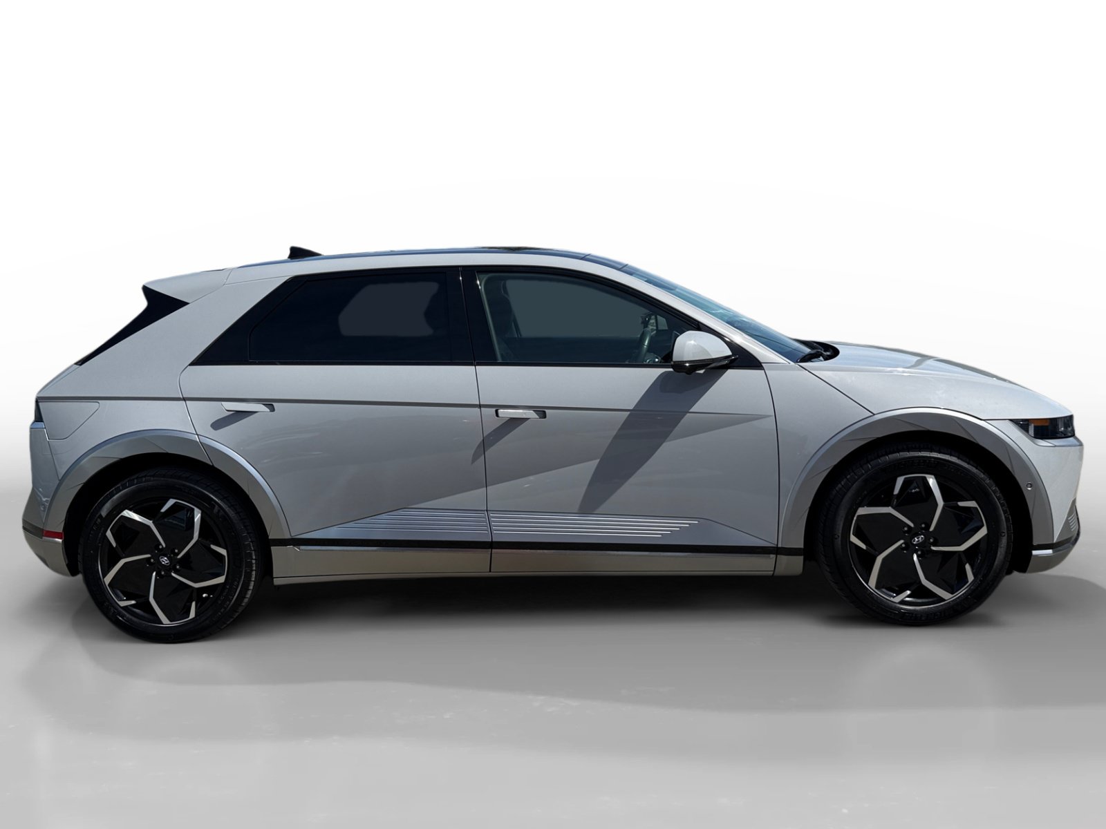 Certified 2024 Hyundai Ioniq 5 Limited RWD image 6