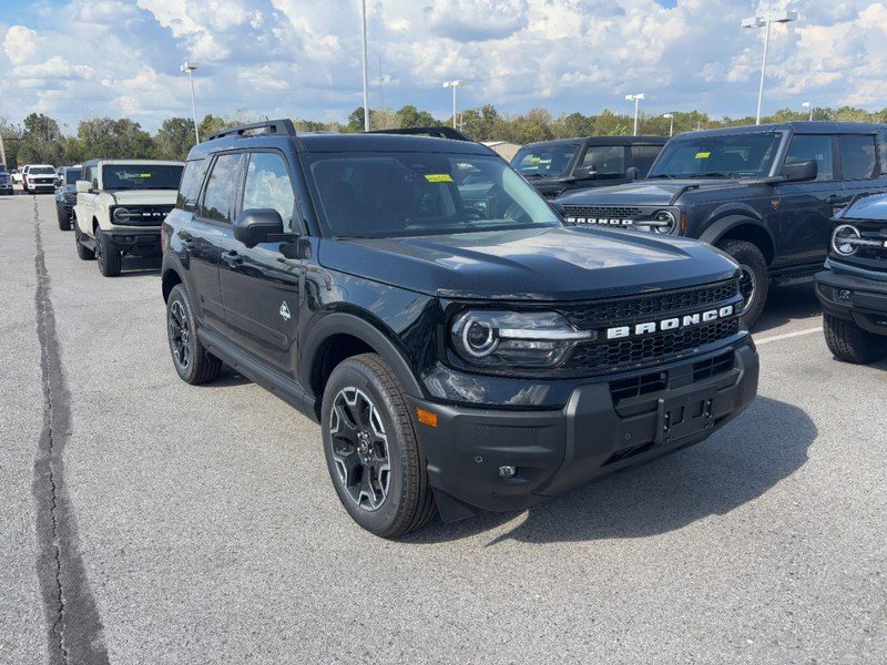 New 2025 Ford Bronco Sport Outer Banks w/ Outer Banks Tech Package+ video 2