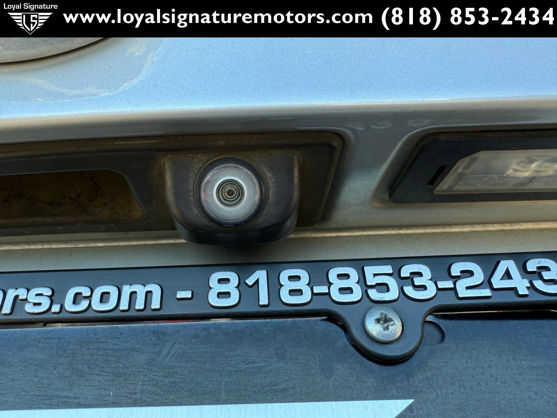 Used 2017 BMW X4 M40i image 11