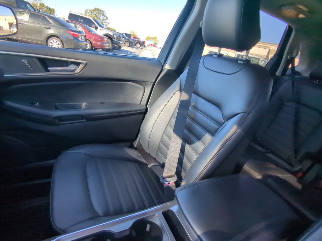 Used 2022 Ford Edge SEL w/ Convenience Package image 20