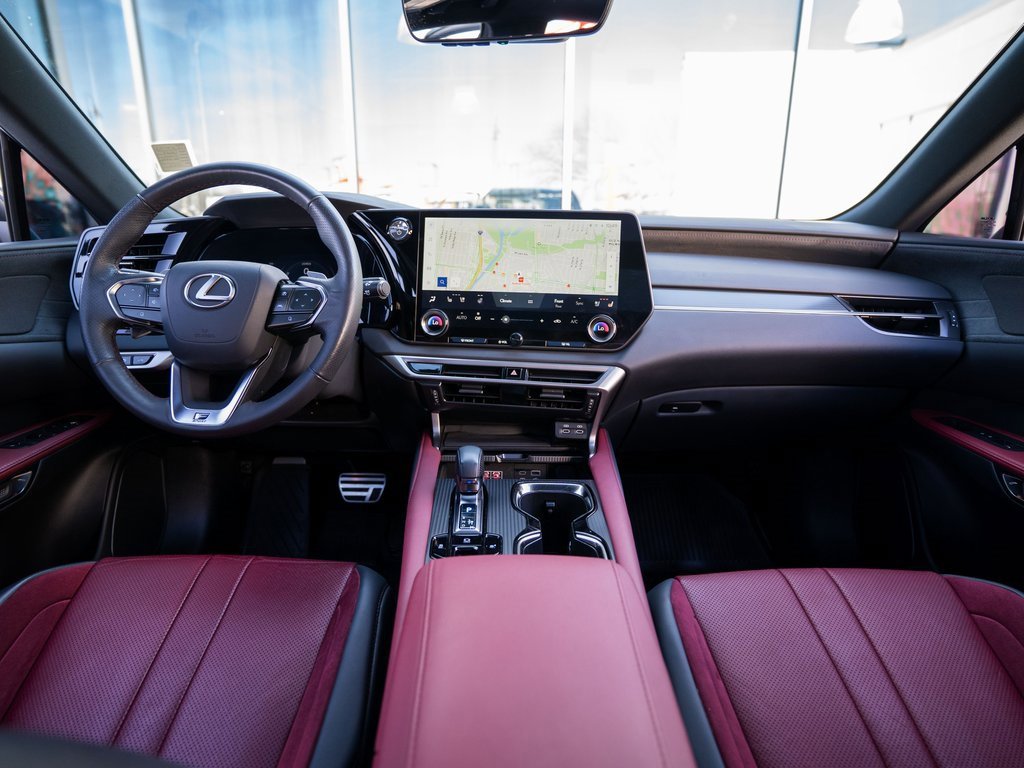 Used 2024 Lexus RX 500h F Sport image 11