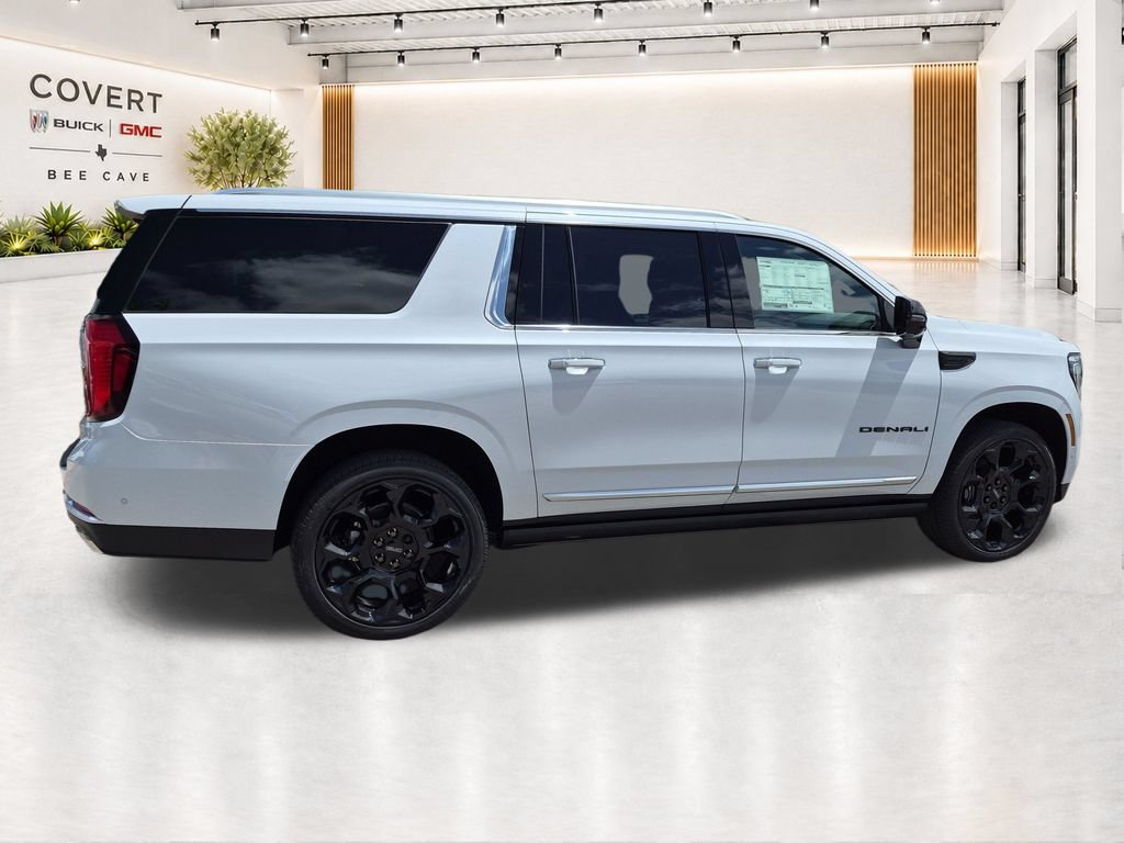 New 2026 GMC Yukon XL Denali w/ Denali Reserve Package AWD/4WD image 12