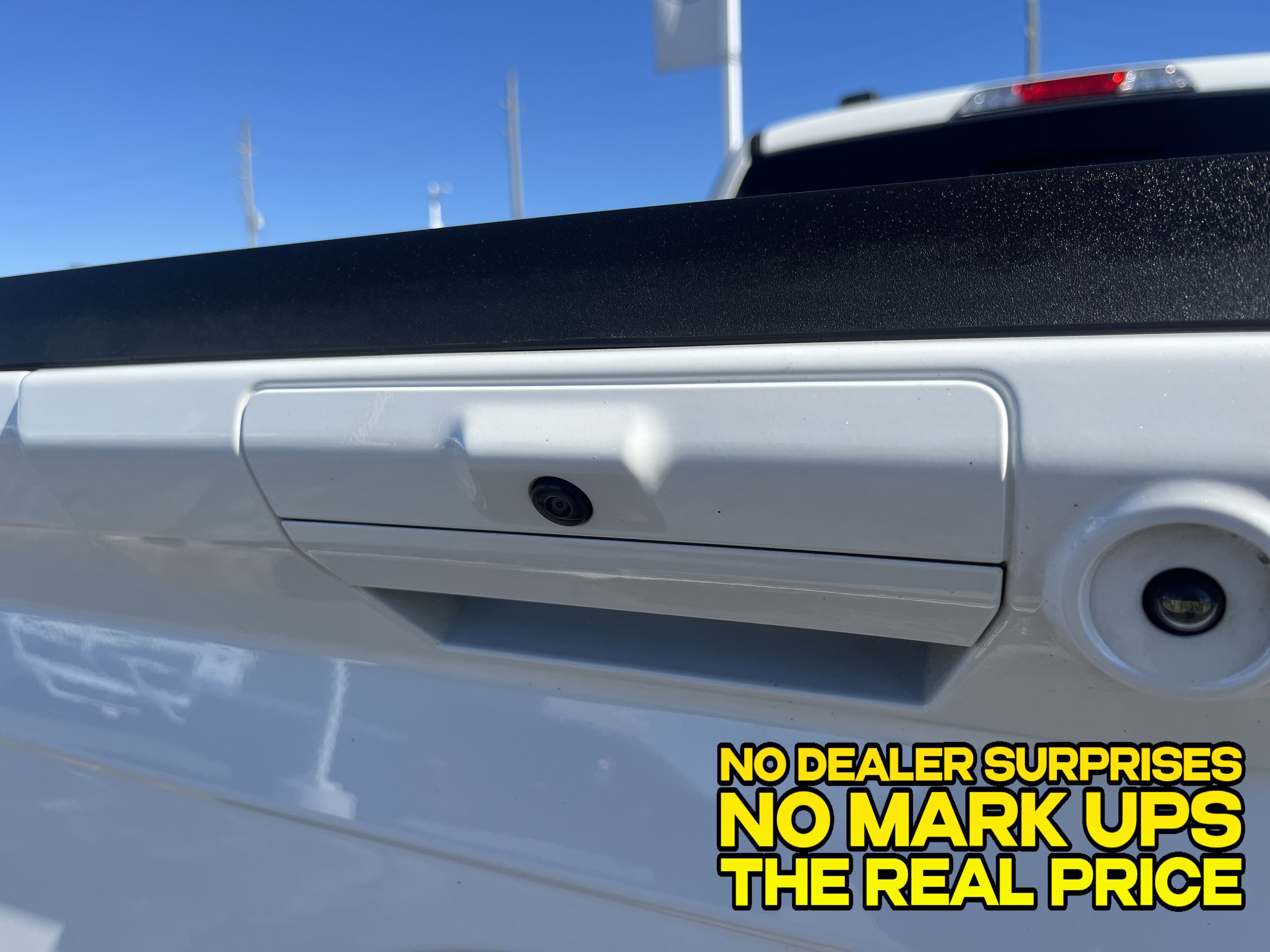 Used 2023 Ford F150 Lariat w/ Equipment Group 502A High AWD/4WD image 4