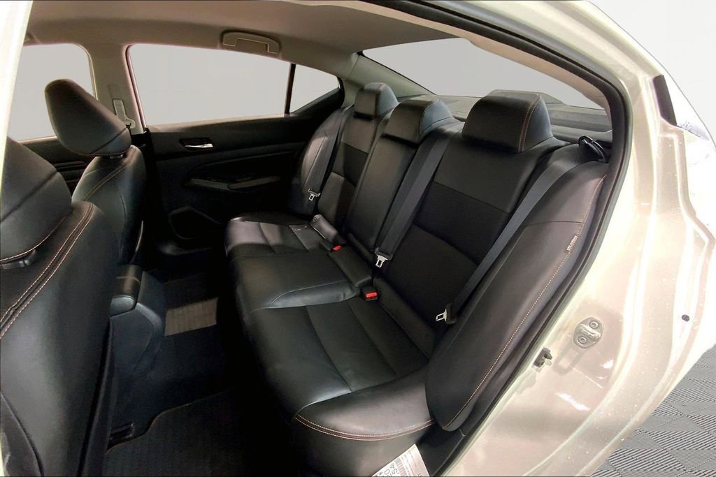 Used 2020 Nissan Altima 2.5 SR AWD/4WD image 16
