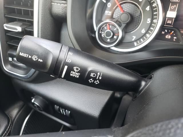 Used 2022 RAM 1500 Laramie w/ Sport Appearance Package AWD/4WD image 29