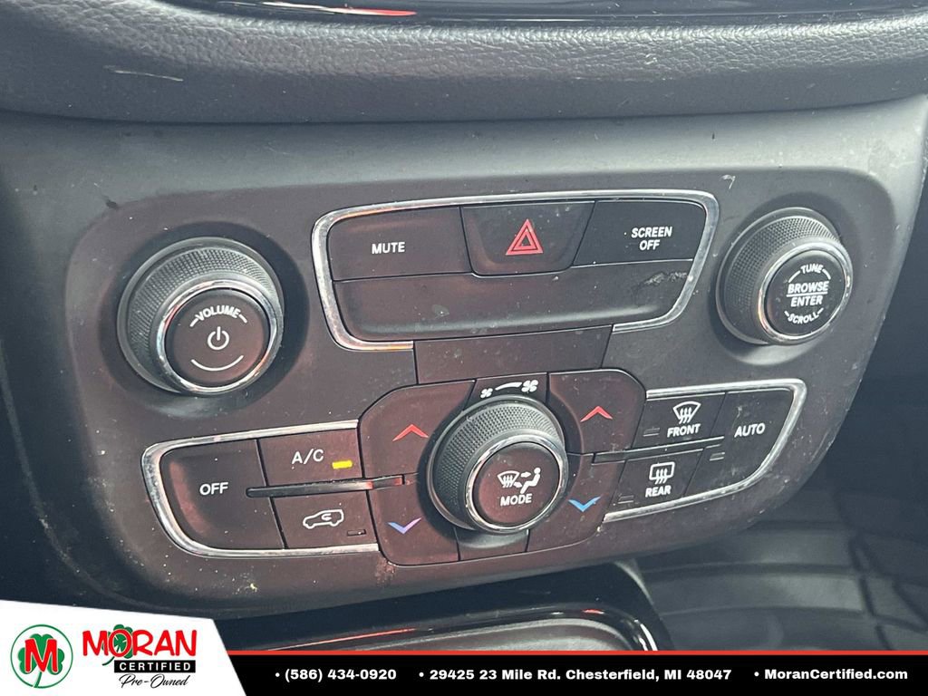 Used 2019 Jeep Compass Limited AWD/4WD image 21