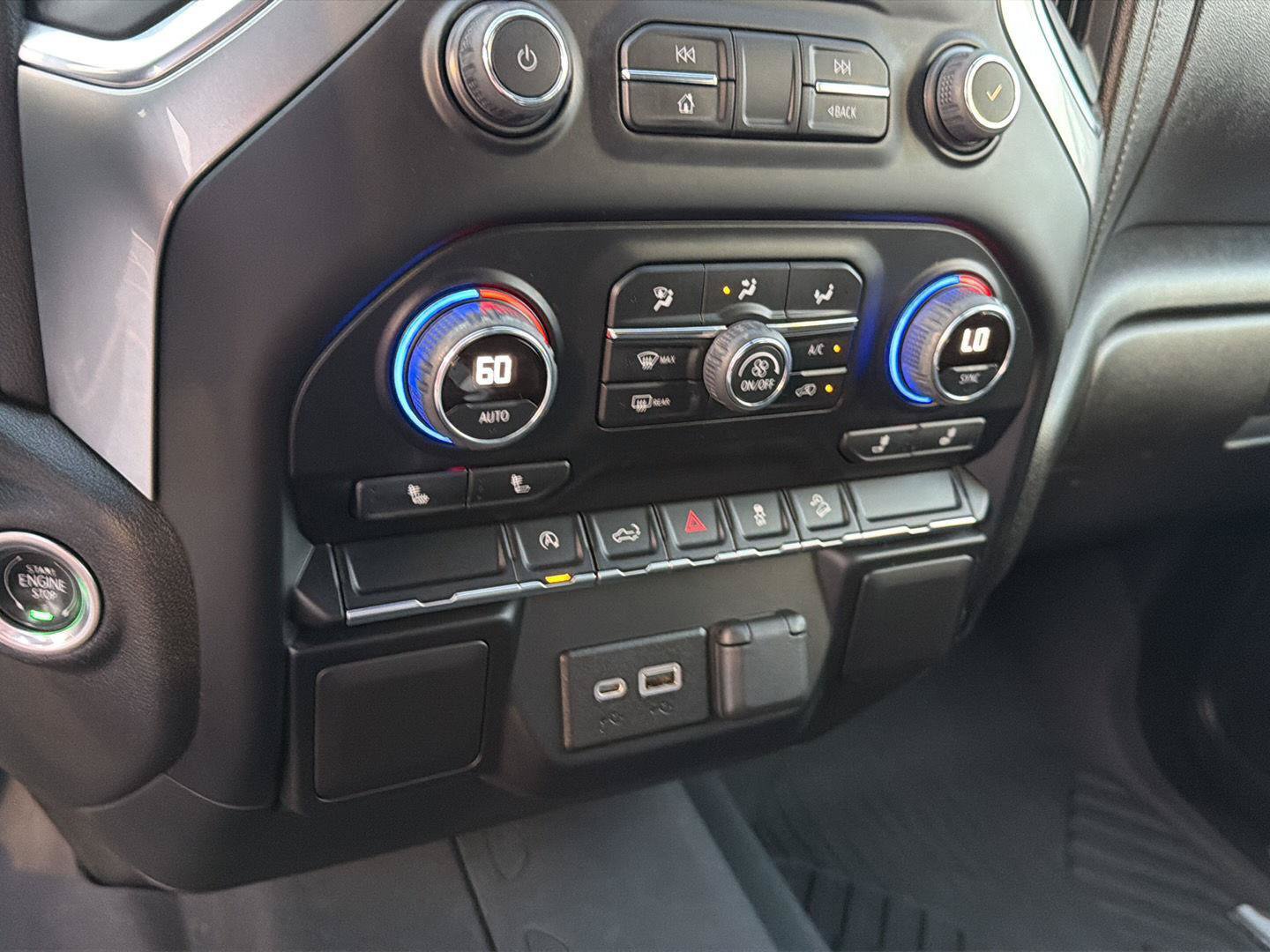 Used 2022 Chevrolet Silverado 1500 RST AWD/4WD image 26