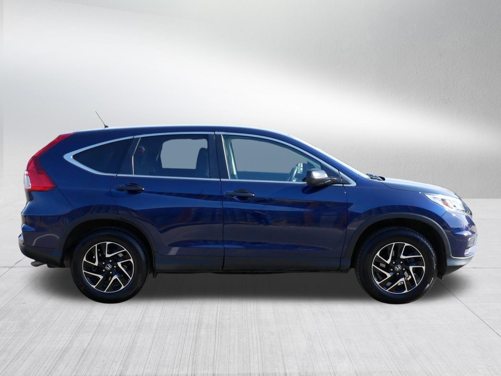Used 2016 Honda CR-V SE image 8