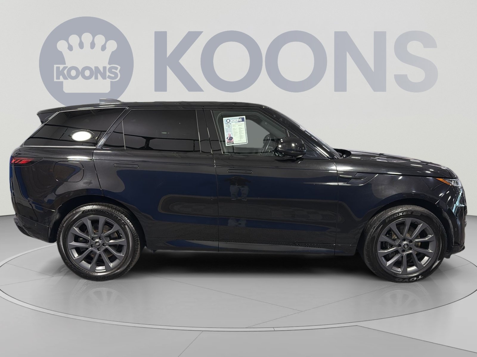 Used 2024 Land Rover Range Rover Sport Dynamic SE AWD/4WD image 8