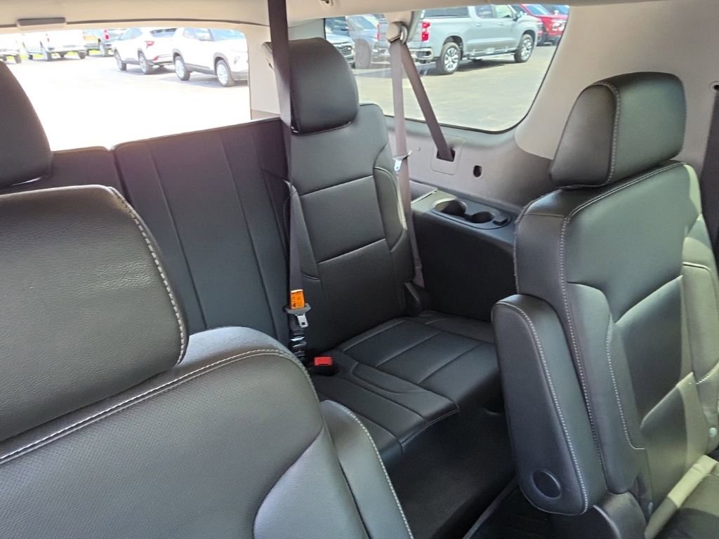 Used 2020 Chevrolet Suburban Premier w/ Max Trailering Package AWD/4WD image 35