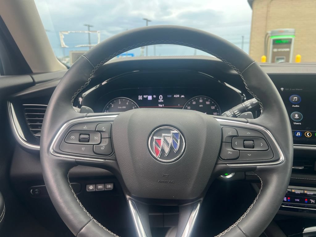 Used 2022 Buick Envision Avenir w/ Technology Package II AWD/4WD image 15