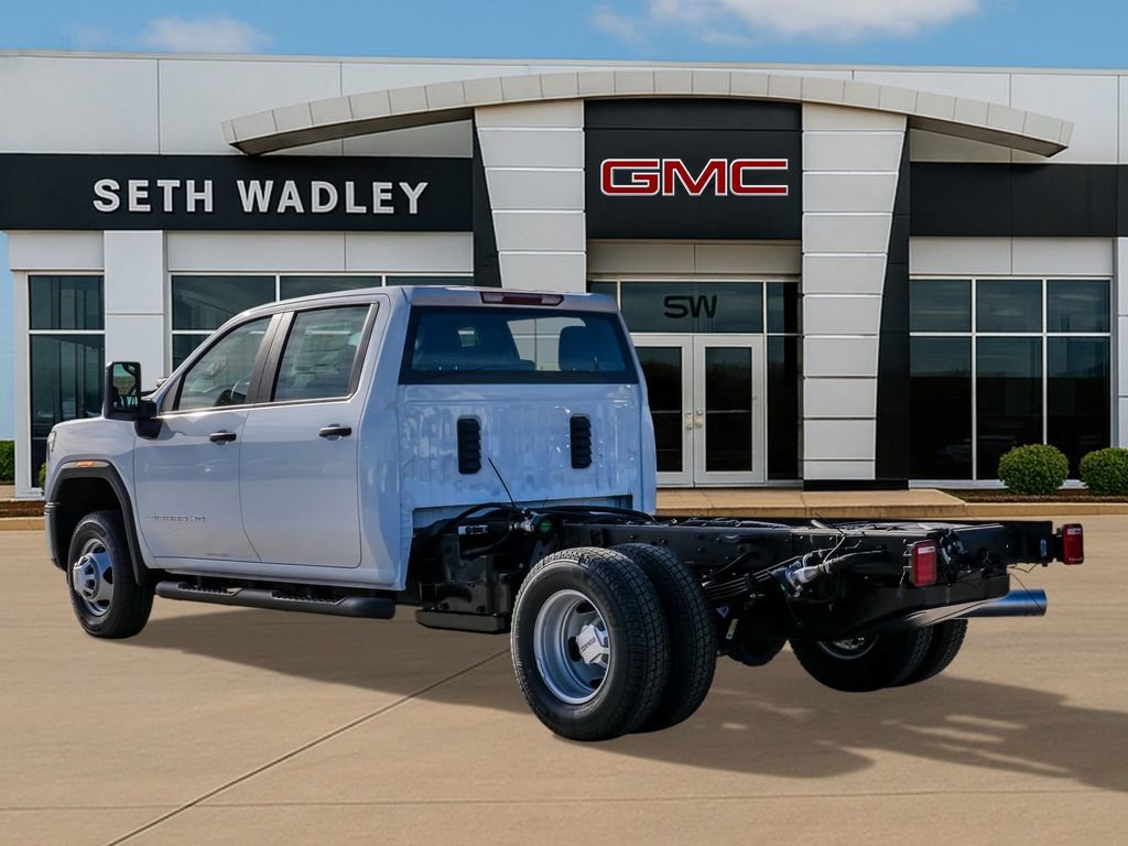 New 2026 GMC Sierra 3500 Pro image 5