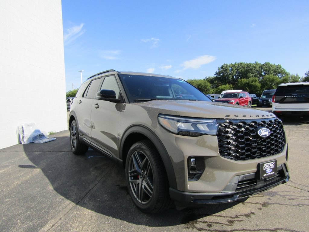 New 2027 Ford Explorer ST-Line w/ Premium Package AWD/4WD image 16