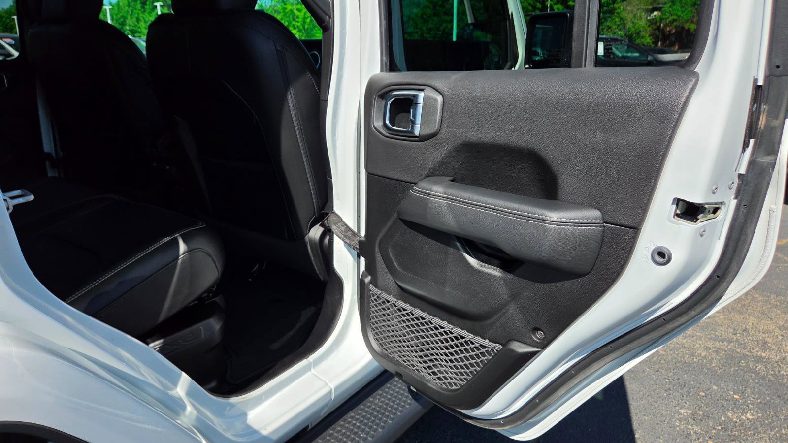 Used 2023 Jeep Wrangler Sahara w/ Cold Weather Group image 52