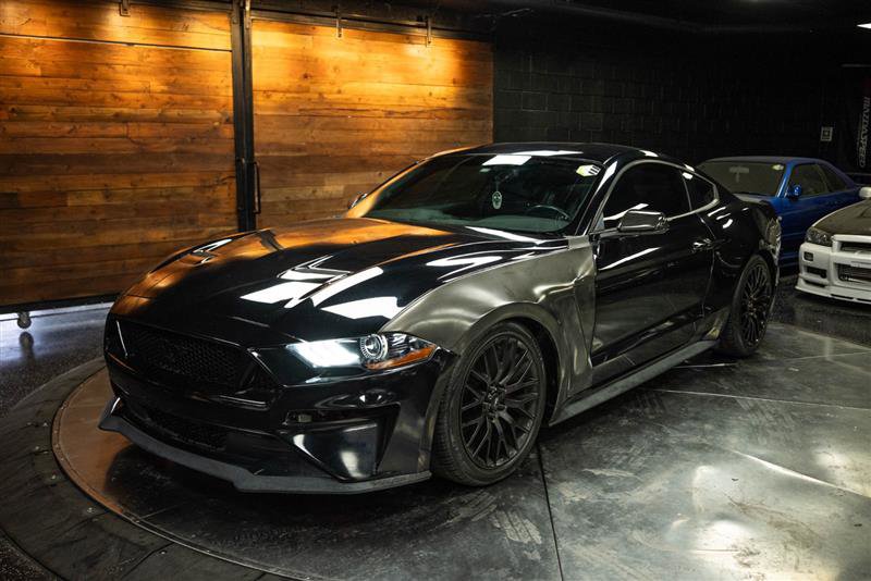 Used 2019 Ford Mustang GT w/ GT Performance Package RWD image 2