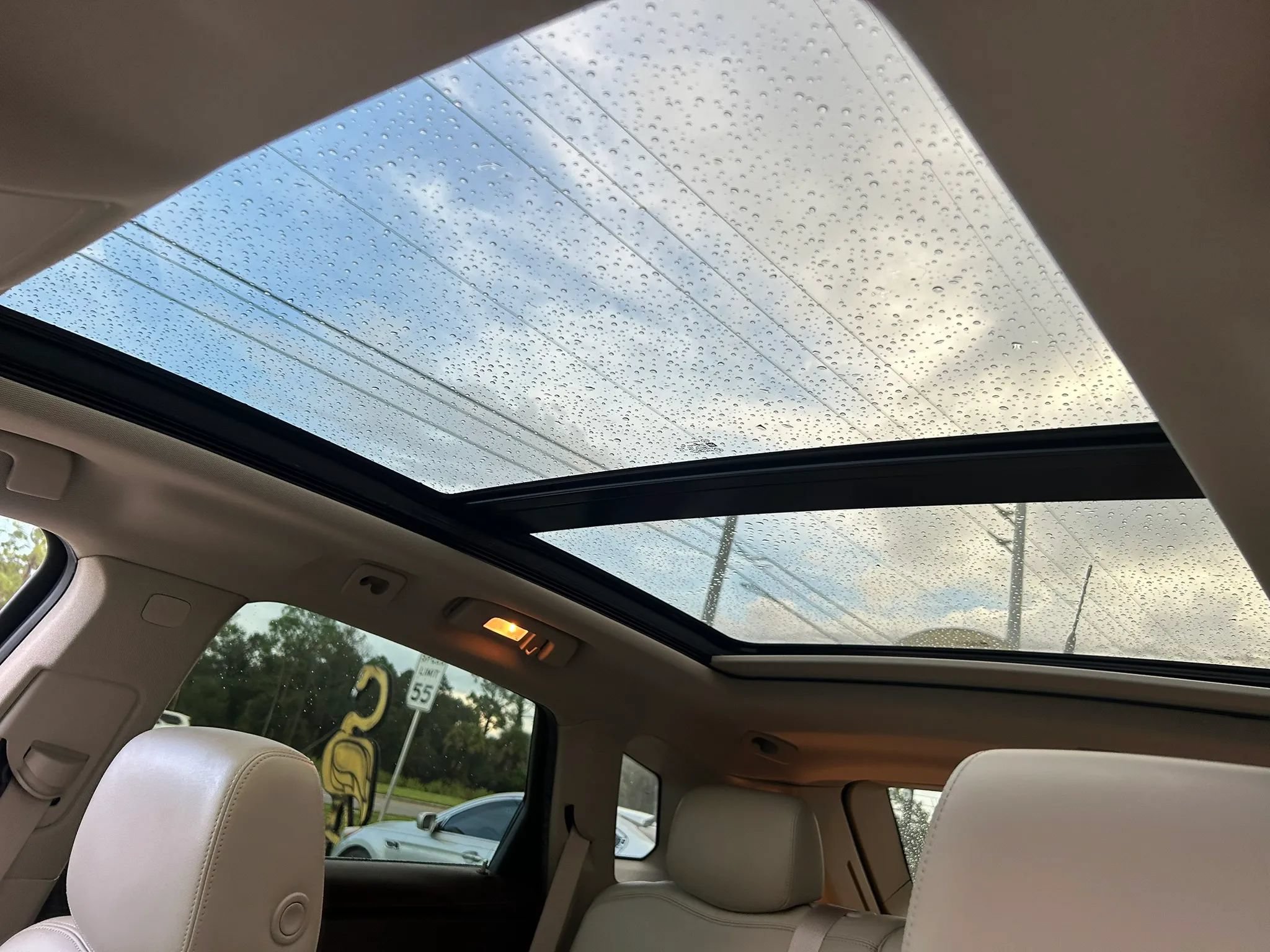 Used 2014 Cadillac SRX Premium FWD image 13
