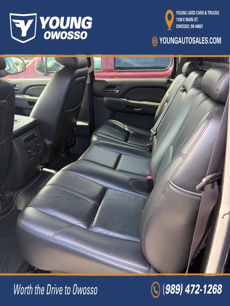 Used 2011 Chevrolet Avalanche LT AWD/4WD image 17