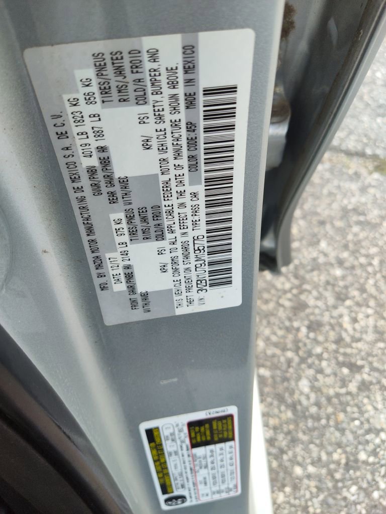 Used 2018 MAZDA MAZDA3 Sport image 33