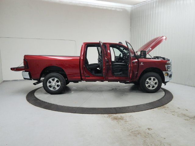 New 2026 RAM 2500 Big Horn AWD/4WD image 17