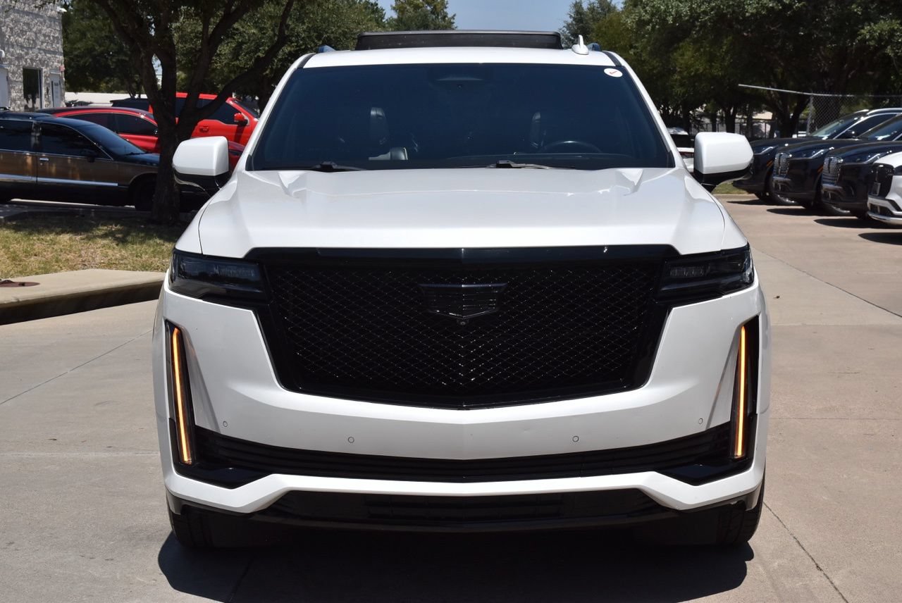 Used 2022 Cadillac Escalade Sport w/ Touring Package AWD/4WD image 3