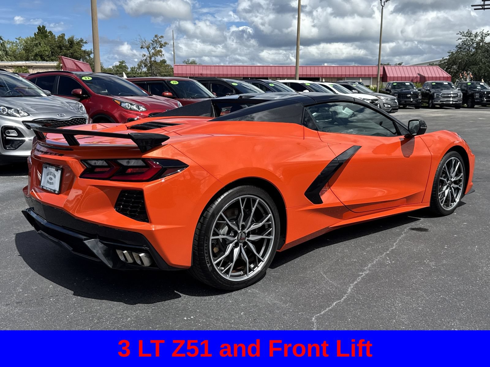 Used 2025 Chevrolet Corvette Stingray Premium Conv w/ Z51 Performance Package RWD image 5