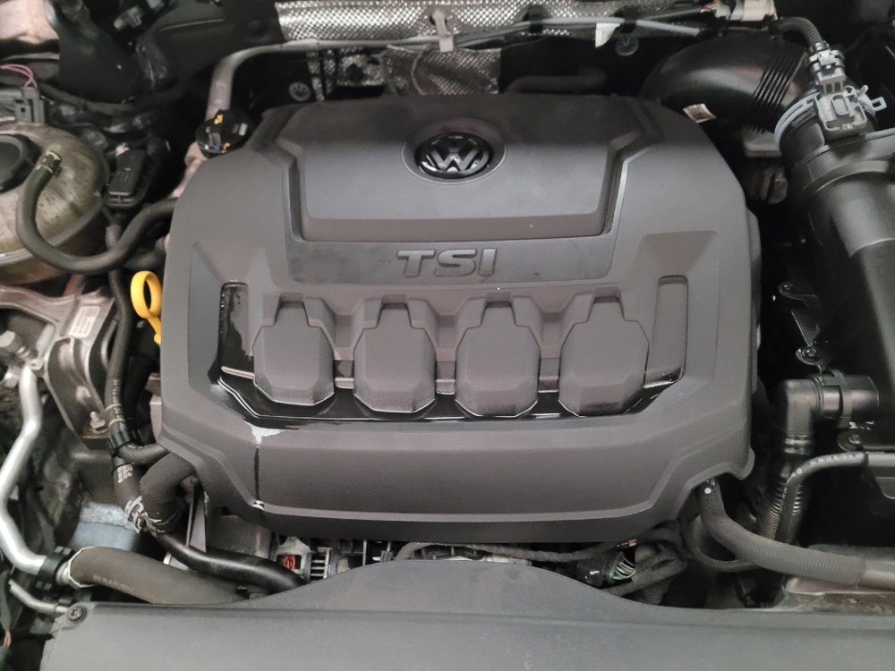 Used 2019 Volkswagen Tiguan S image 30