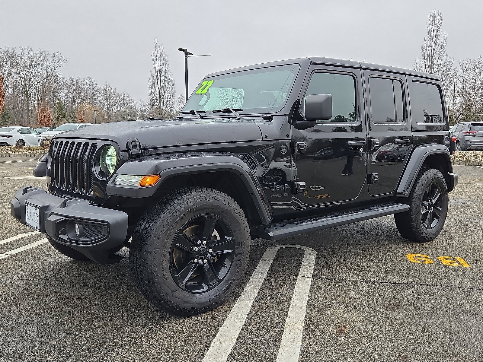 Used 2022 Jeep Wrangler Unlimited Sahara image 3