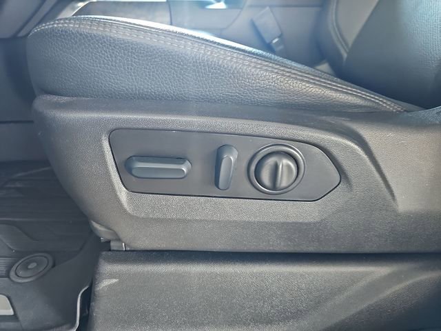 Used 2023 GMC Sierra 3500 Denali w/ Denali Ultimate Package image 21