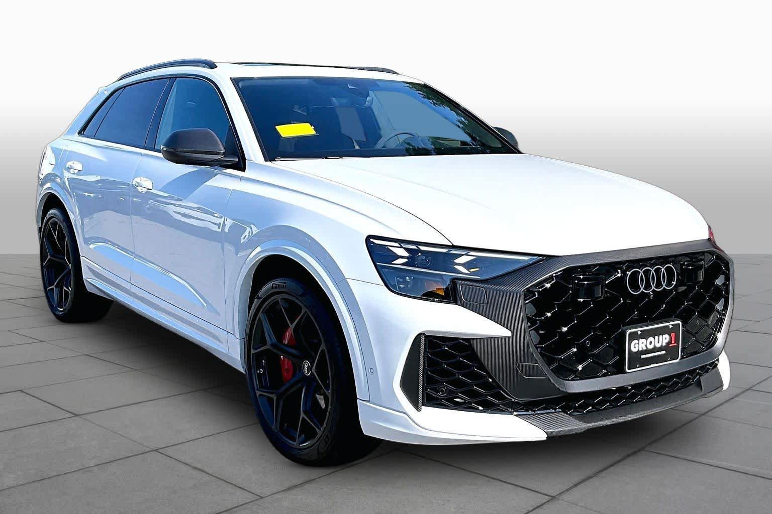 Used 2025 Audi RS Q8 performance AWD/4WD image 3