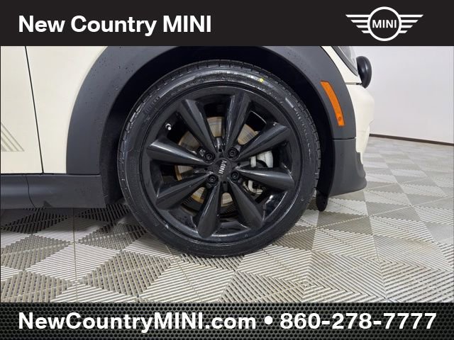Used 2015 MINI Cooper Roadster S image 9