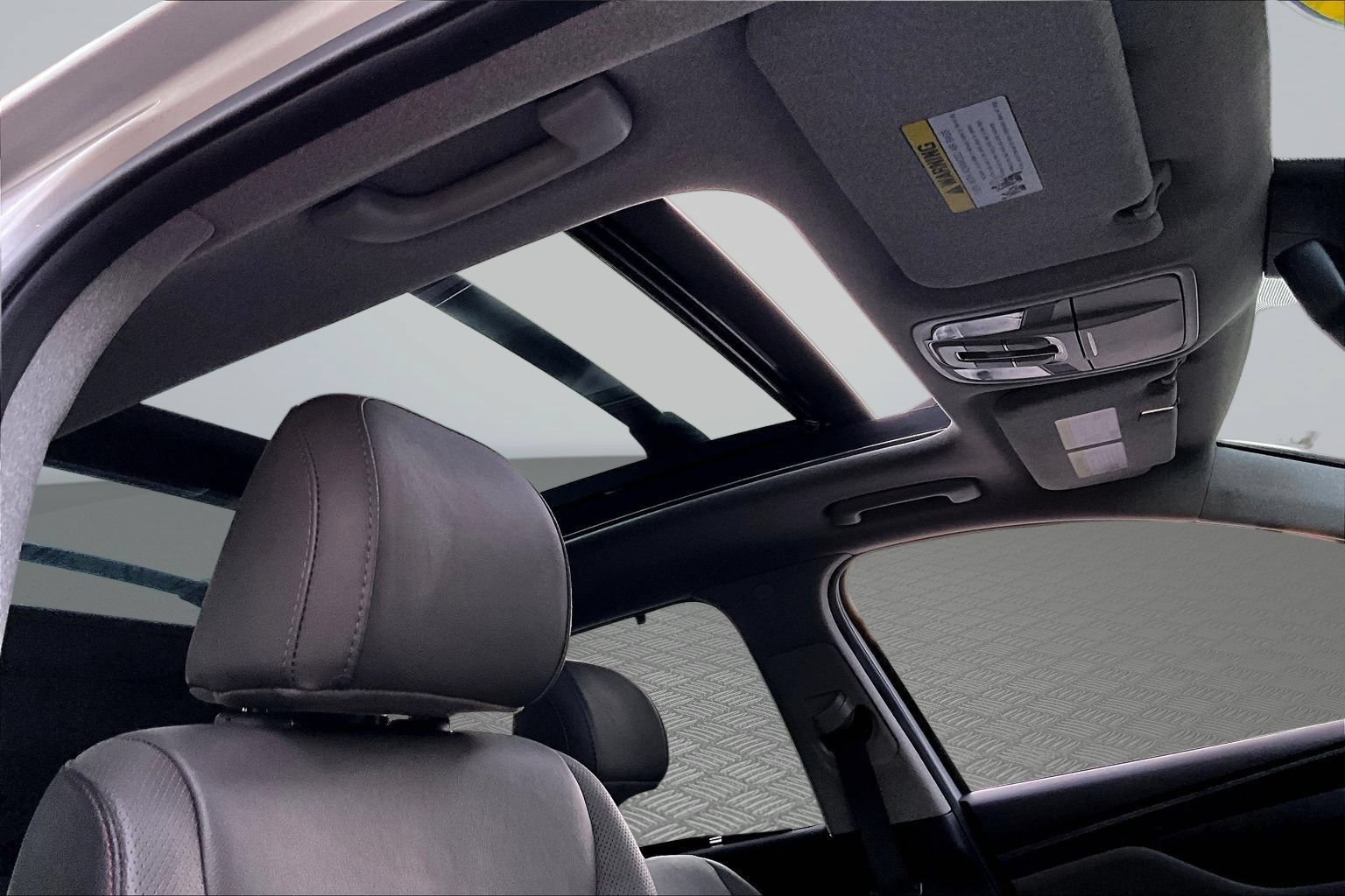 Used 2020 Hyundai Santa Fe Limited FWD image 27