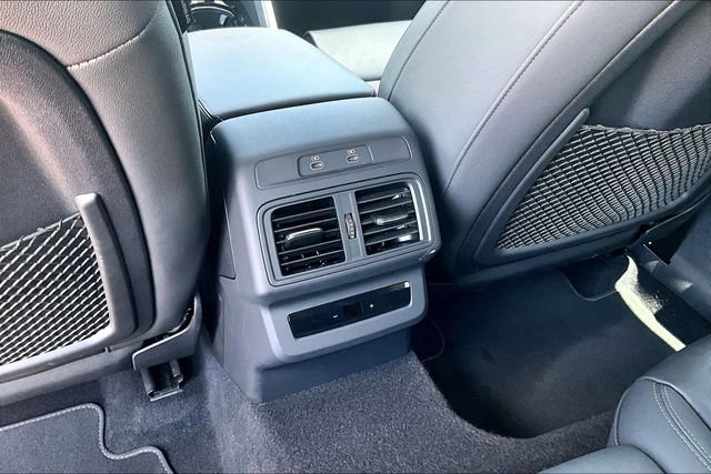 Used 2025 Audi Q5 Premium Plus w/ Premium Plus AWD/4WD image 25
