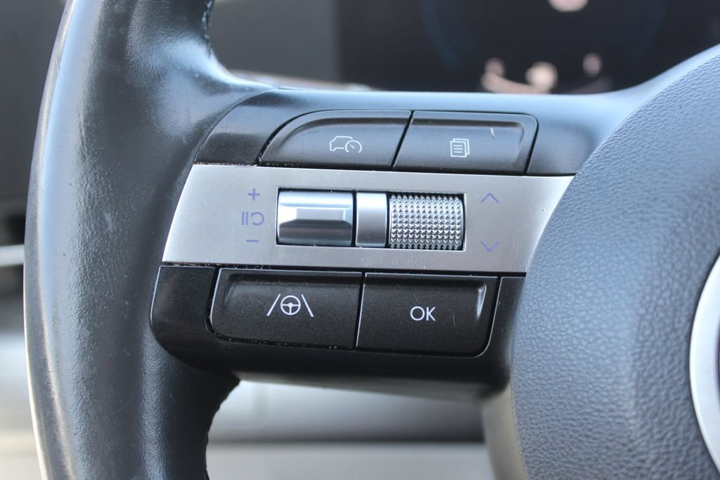 Used 2024 Hyundai Kona SEL FWD image 26