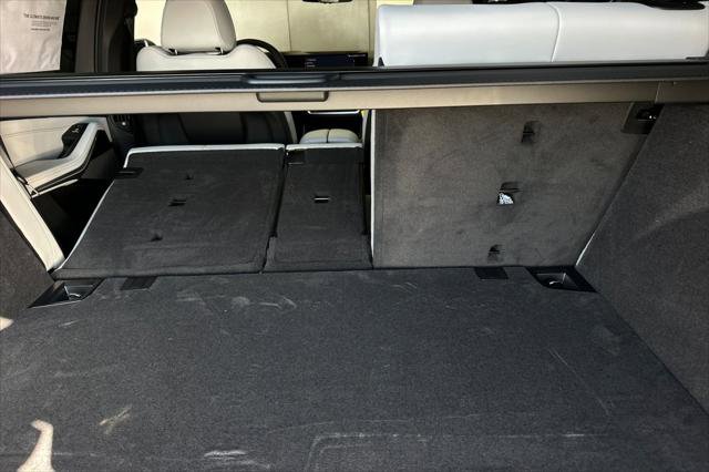 New 2026 BMW X5 sDrive40i w/ Premium Package RWD image 14