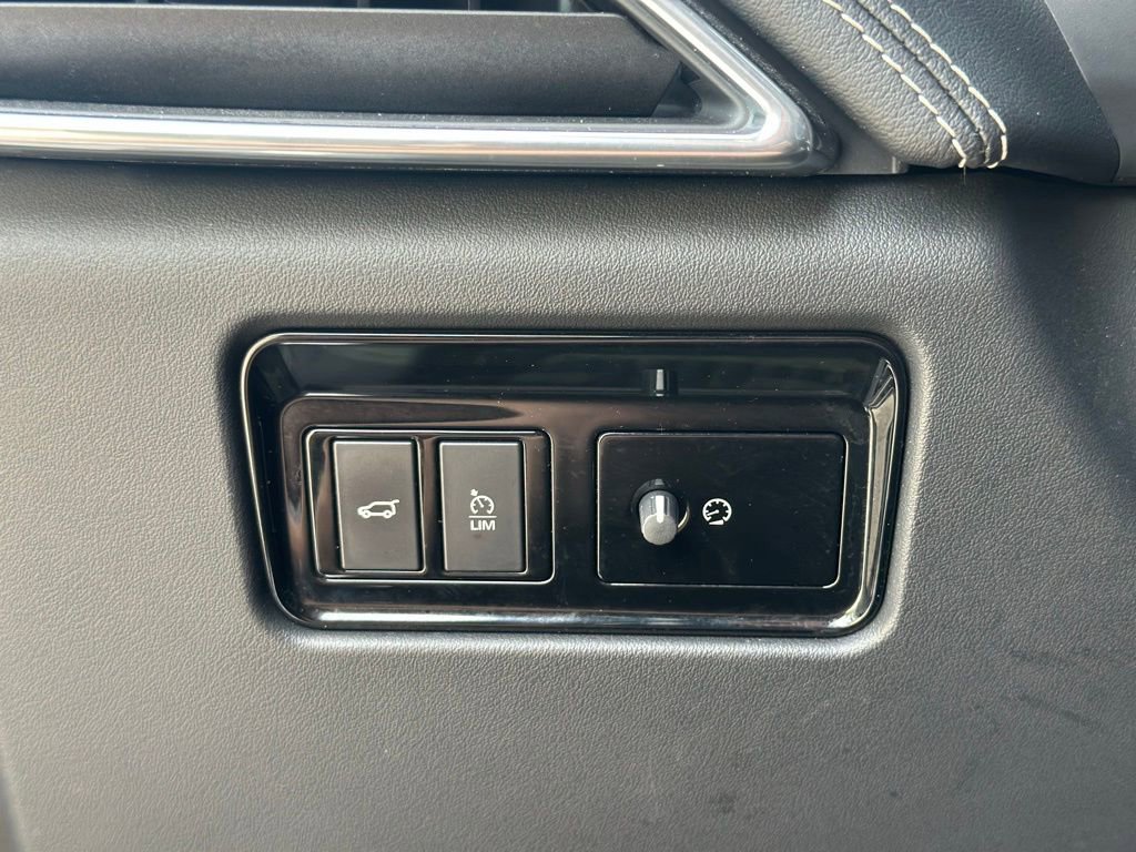 Used 2020 Jaguar F-PACE S AWD/4WD image 30