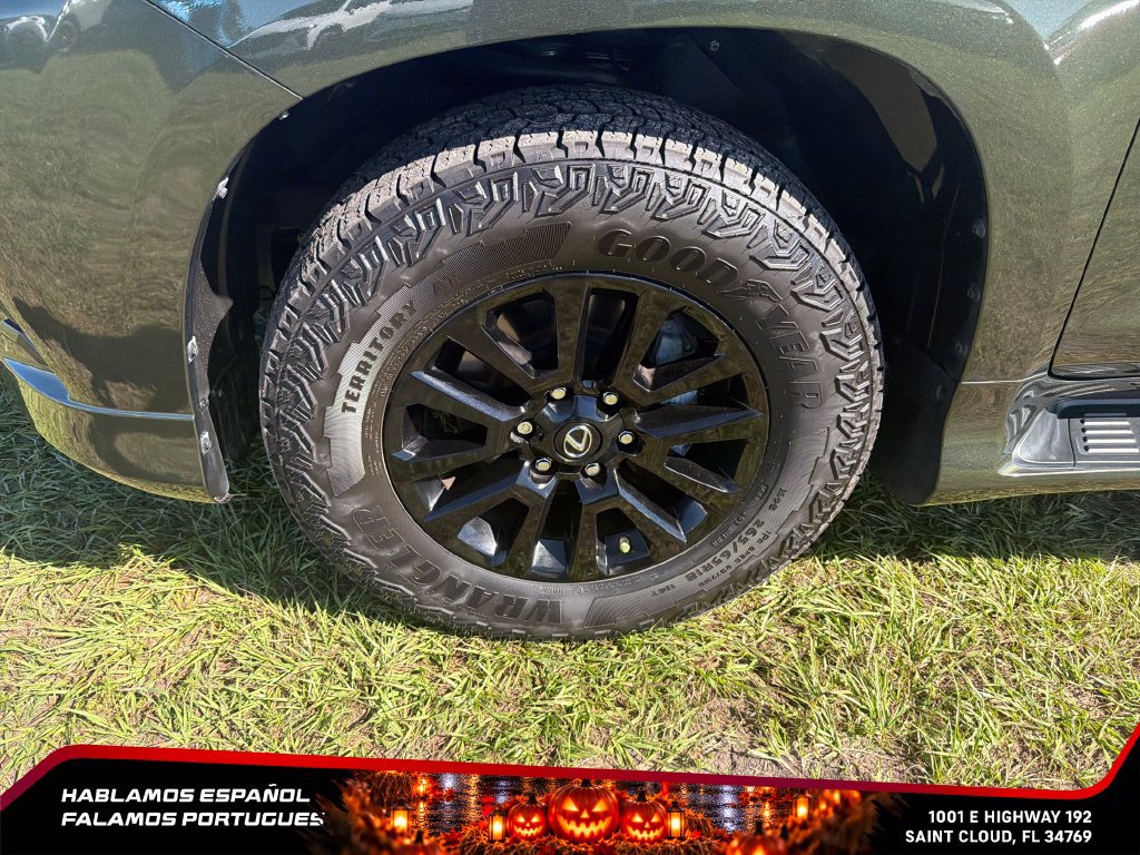 Used 2023 Lexus GX 460 w/ Black Line Special Edition AWD/4WD image 10