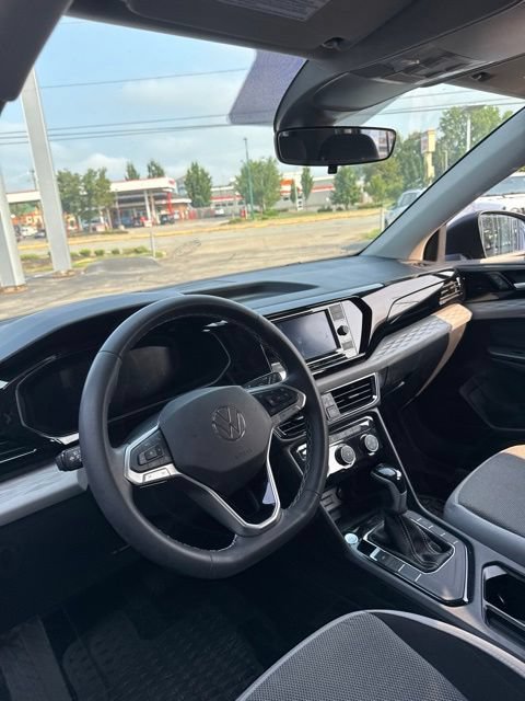 Used 2024 Volkswagen Taos S FWD image 18