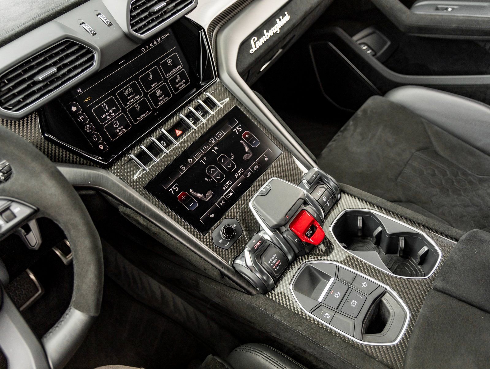 Used 2024 Lamborghini Urus Performante image 34