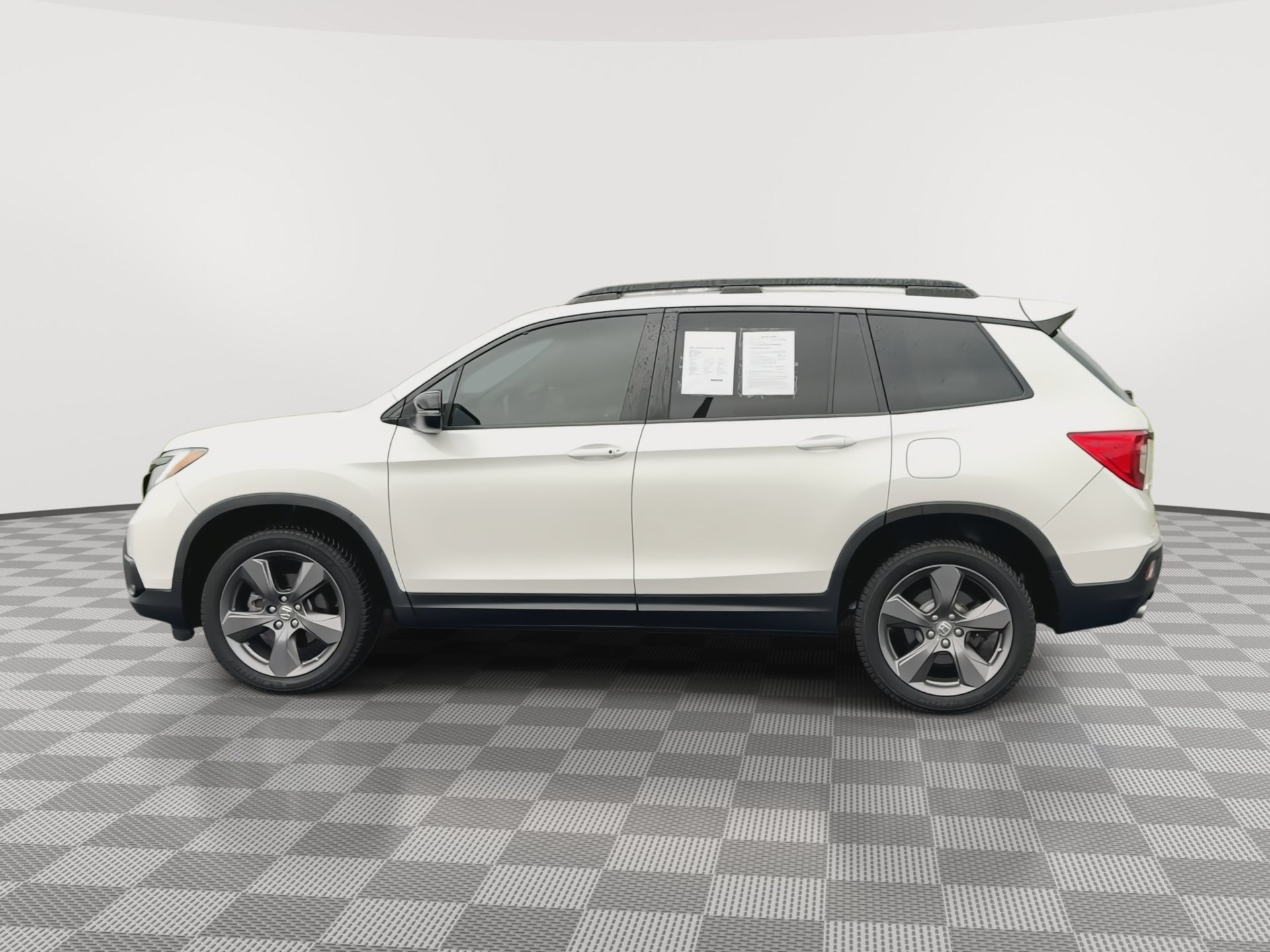 Used 2021 Honda Passport Touring image 5