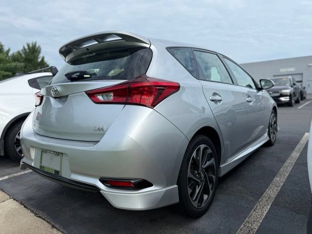 Used 2018 Toyota Corolla iM w/ All-Weather Mat Package FWD image 4