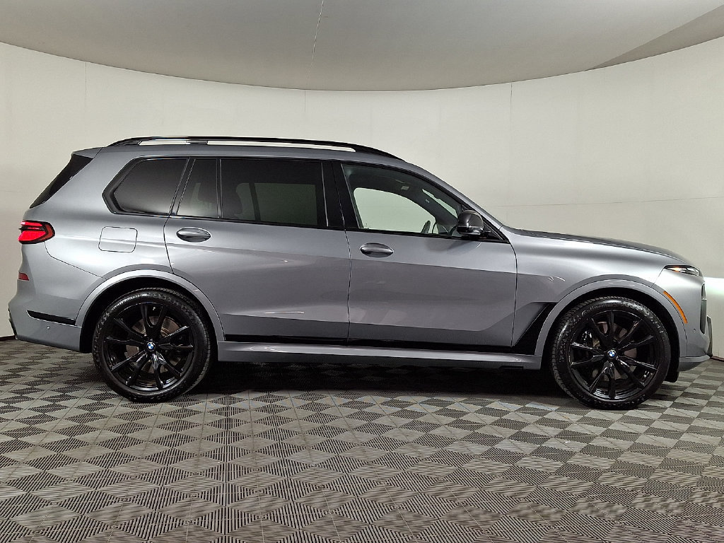 Certified 2024 BMW X7 M60i w/ Executive Package AWD/4WD image 10