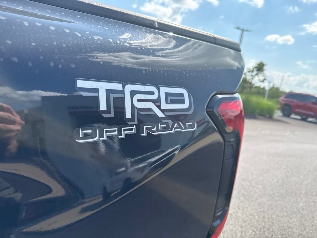 New 2026 Toyota Tacoma TRD Off-Road AWD/4WD image 17