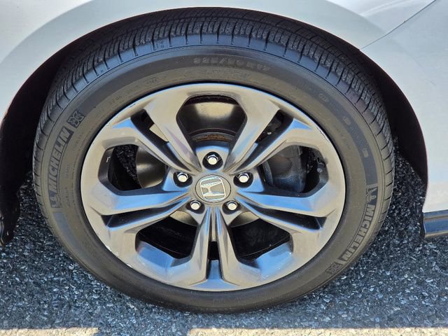 Certified 2023 Honda Accord EX image 9