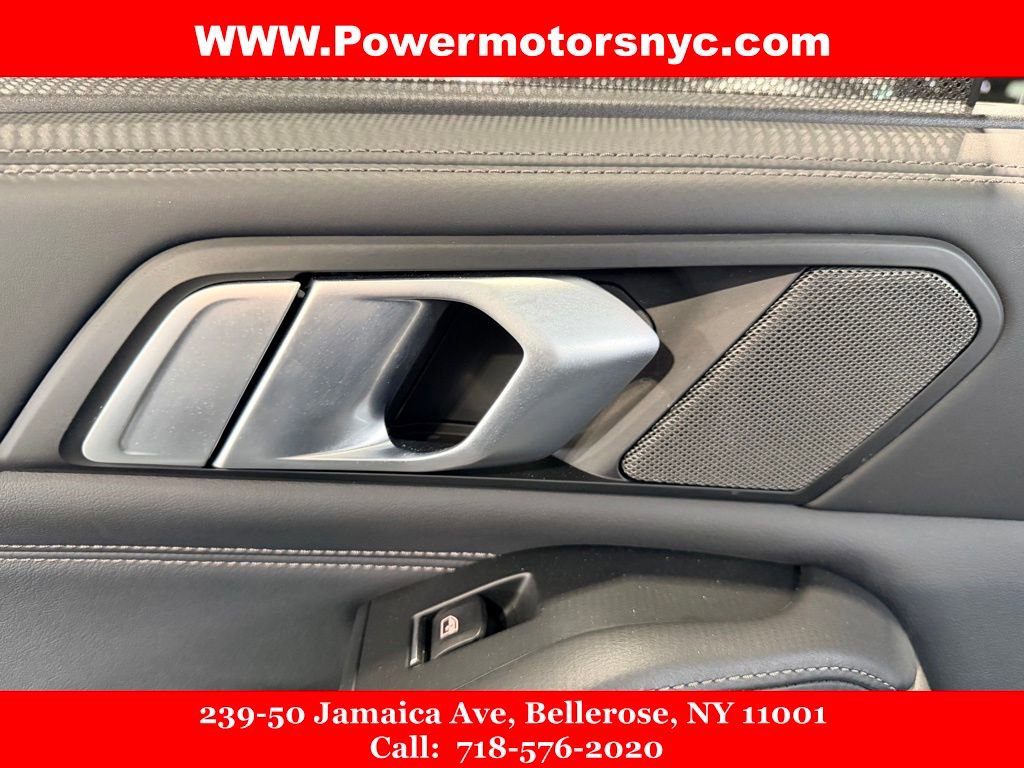 Used 2020 BMW X5 M50i w/ Executive Package image 51